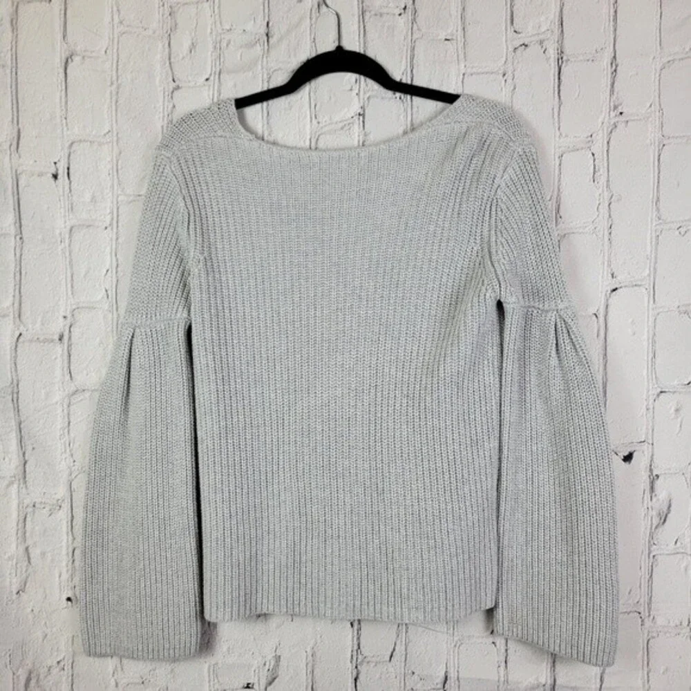 Lovers & Friends Addison gray ribbed knit flared sleeve v cut neckline sweater - Picture 5 of 10